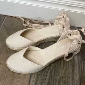 Soludos Lyon ankle wrap espadrille wedges size 9.5
